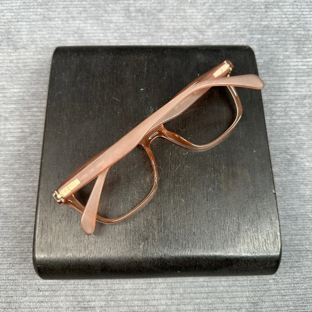 Lucky Brand D821 Peach Translucent Cat Eye Y2k Eyeglass Frames 52-16-140 Womens